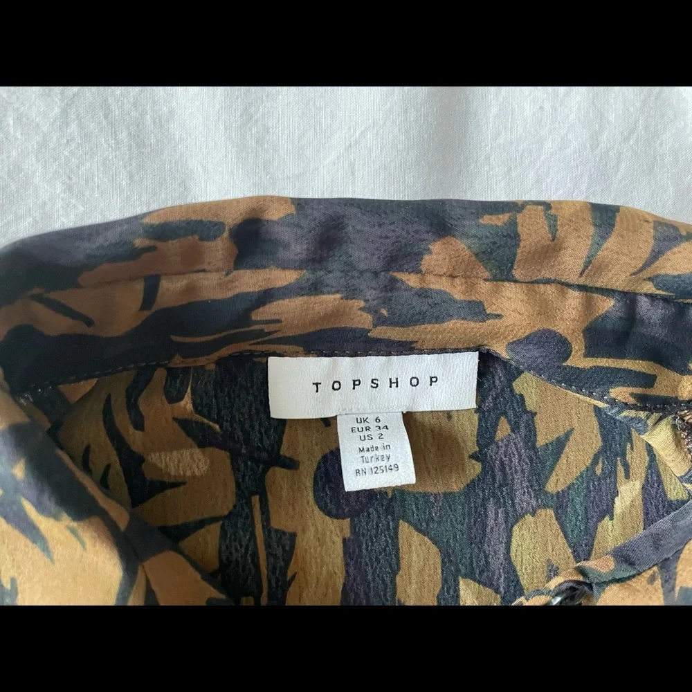 Topshop Dress in Black/Brown in (Size 2) - Picture 2 of 2